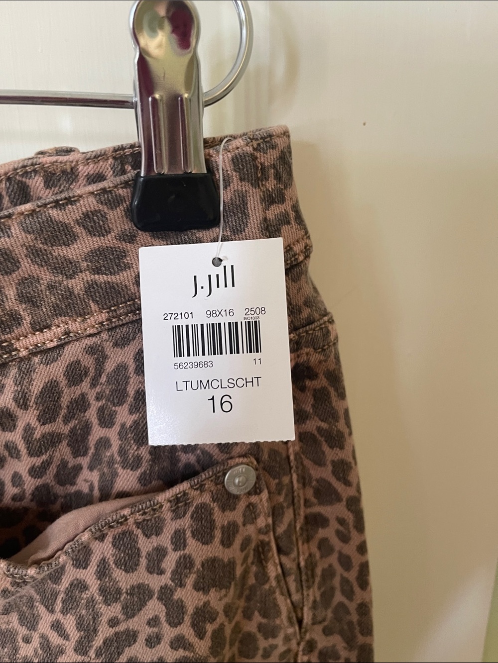 J. Jill Leopard-Print Skinny Jeans in Brown and Black - Picture 2 of 7